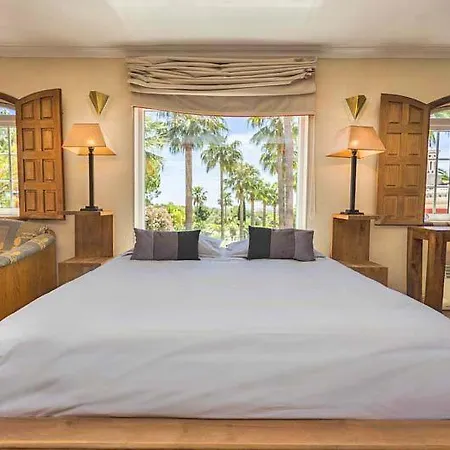Sleeps 10 Pool Air Con 빌라 *